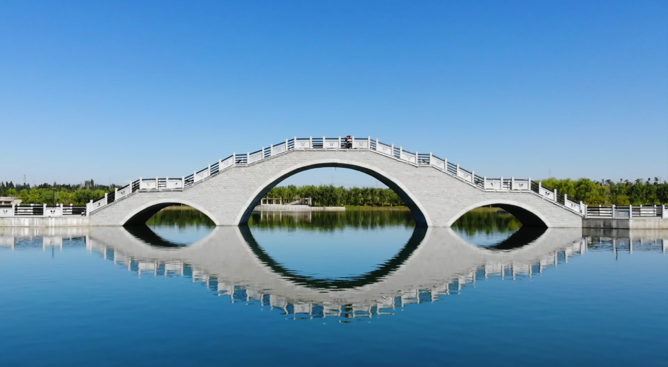 截屏2023-08-26 21.38.28.png 截屏2023-08-26 21.38.28.png